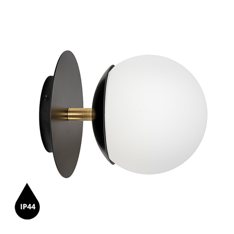 PLAAT C svart vägglampa / väggsconce med mässing